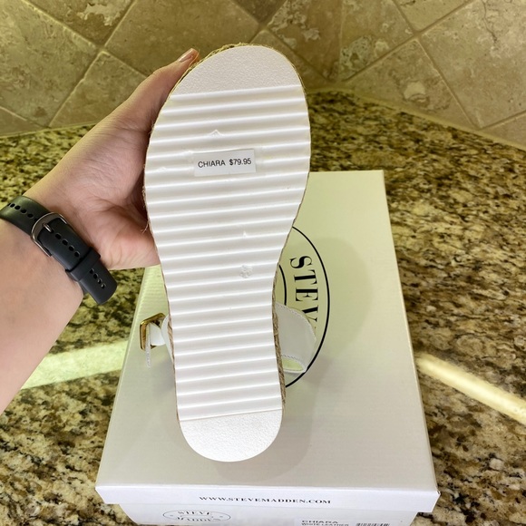 Steve Madden sandal - Picture 3 of 3